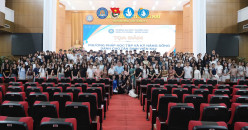 TOẠ ĐÀM “KỸ NĂNG SỐNG VÀ PHƯƠNG PHÁP HỌC TẬP DÀNH CHO TÂN SINH VIÊN K62