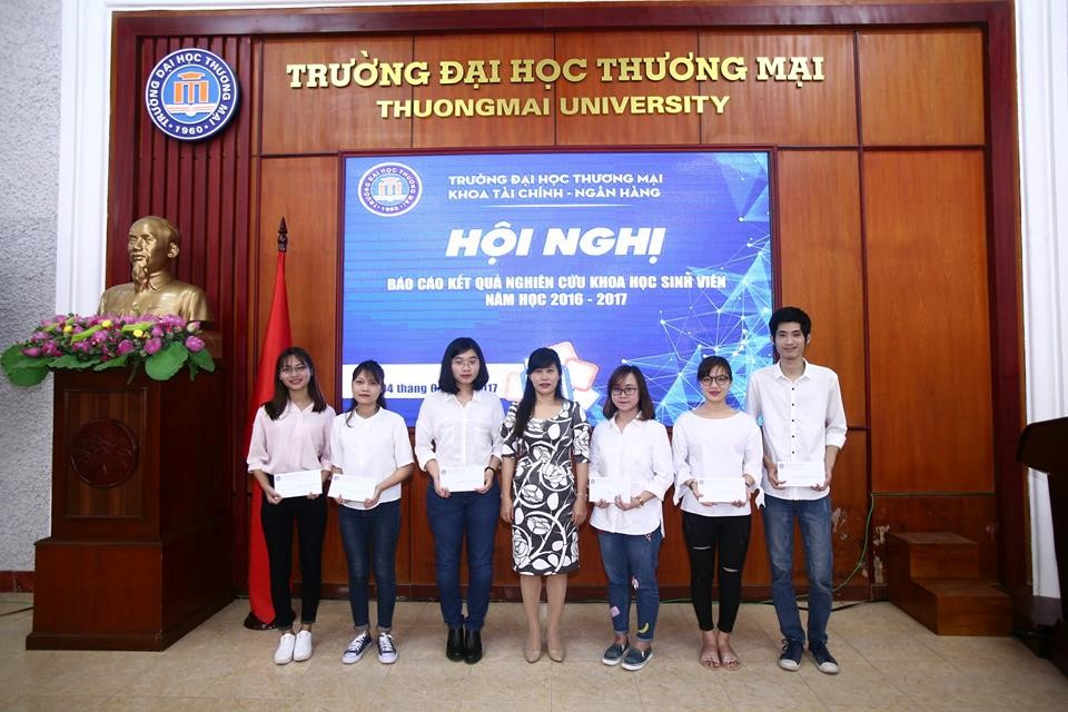 HỘI NGHỊ BÁO CÁO KẾT QUẢ NCKH CỦA SINH VIÊN NĂM HỌC 2016-2017